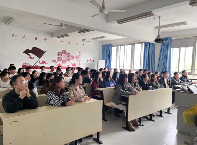 守護(hù)生命，防患未然——我系開展防震應(yīng)急演練及心理疏導(dǎo)專題活動(dòng)